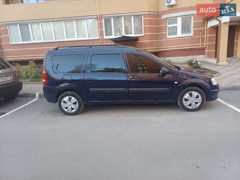 Седан Dacia Logan 2011 в Тернополе фото 4 Седан Dacia Logan 2011 в Тернополе