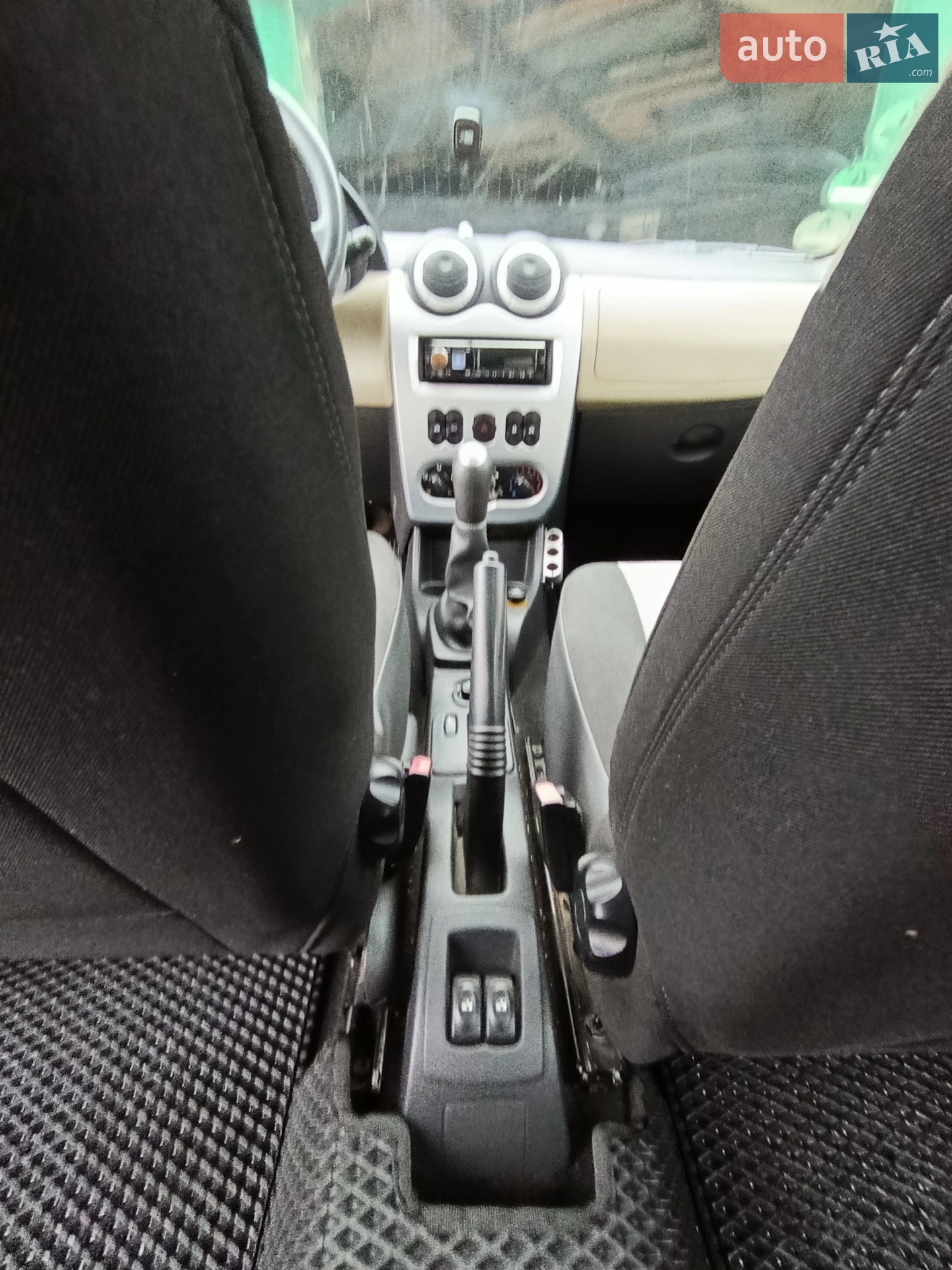 2010 Dacia Logan - мініатюра 7