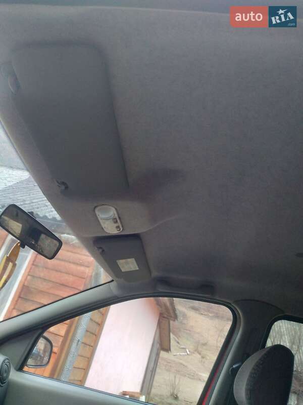 Седан Dacia Logan 2007 в Межгорье