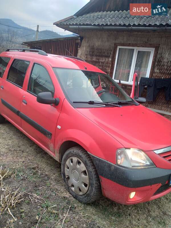 Седан Dacia Logan 2007 в Межгорье