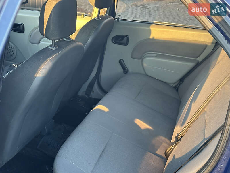 Седан Dacia Logan 2008 в Дрогобыче