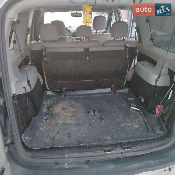 Универсал Dacia Logan 2008 в Львове фото 12 Универсал Dacia Logan 2008 в Львове
