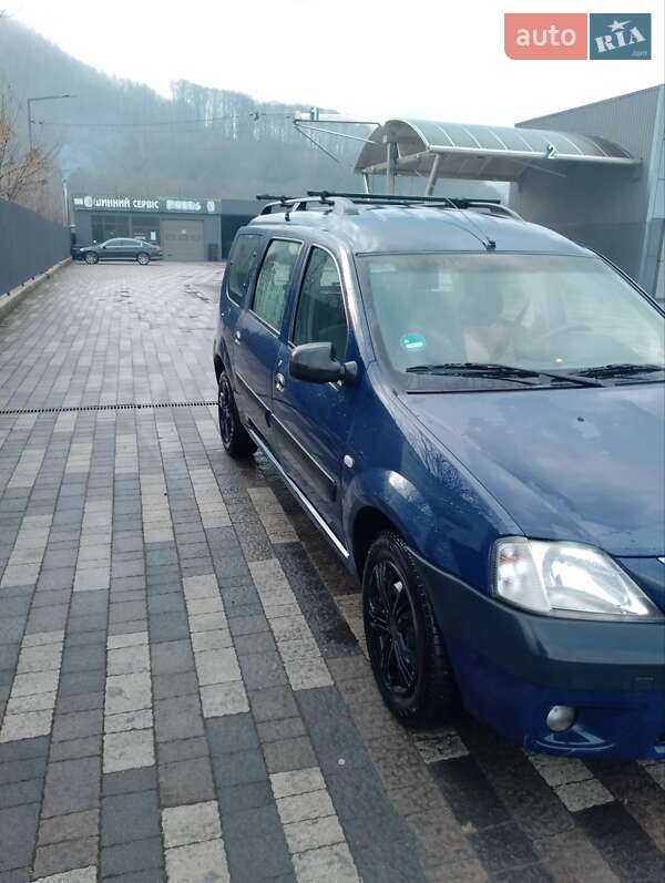 Седан Dacia Logan 2007 в Сваляве