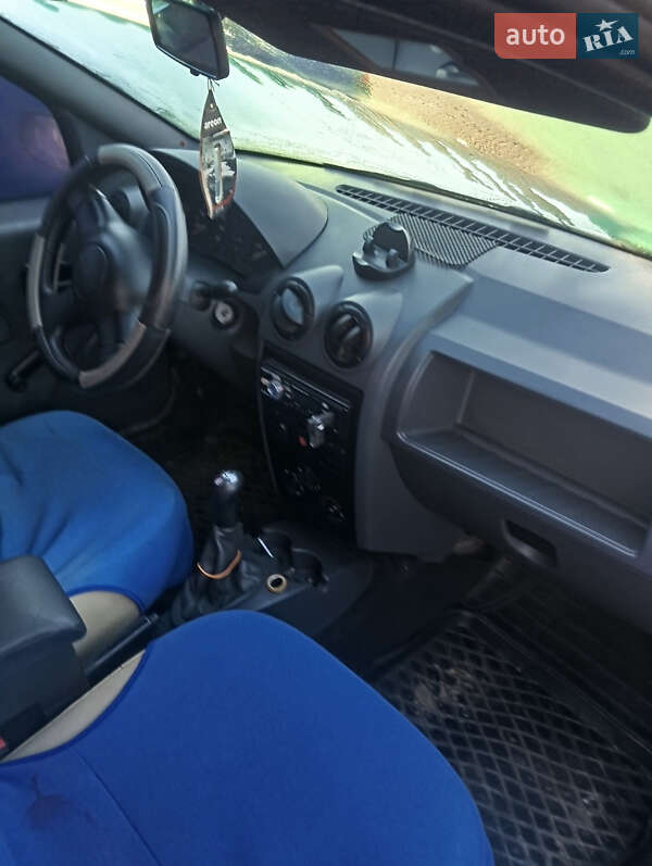 Седан Dacia Logan 2008 в Мукачево фото 4 Седан Dacia Logan 2008 в Мукачево