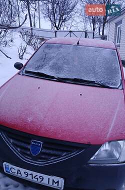 Седан Dacia Logan 2007 в Ольшане