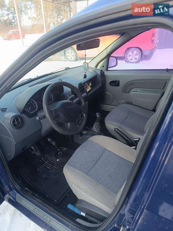 Седан Dacia Logan 2008 в Николаеве