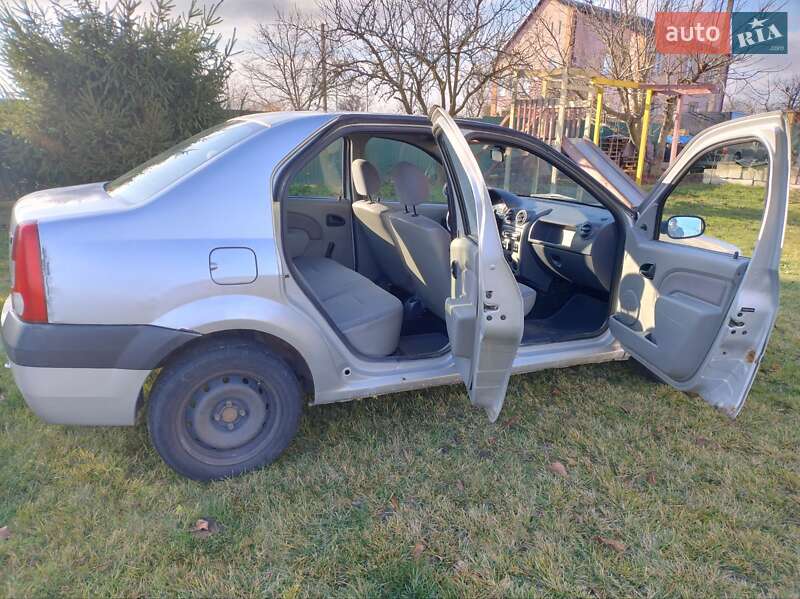 Седан Dacia Logan 2008 в Броварах
