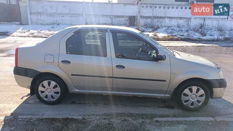 Dacia Logan 2006