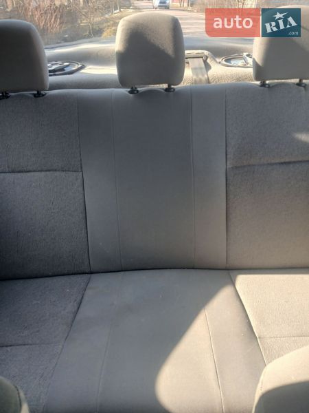 Седан Dacia Logan 2008 в Кременце