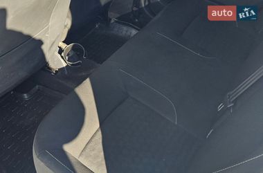 Седан Dacia Logan 2015 в Умани