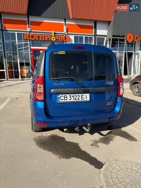 Седан Dacia Logan 2009 в Чернигове