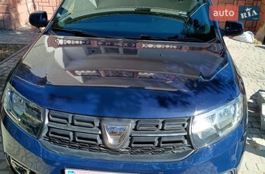 Седан Dacia Logan 2018 в Львові