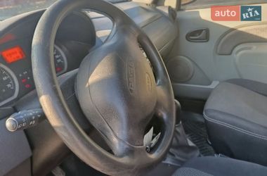 Седан Dacia Logan 2007 в Звенигородке