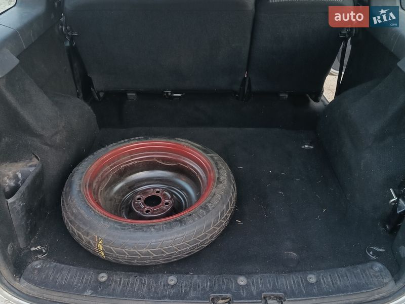 Седан Dacia Logan 2010 в Стебльові фото 12 Седан Dacia Logan 2010 в Стебльові