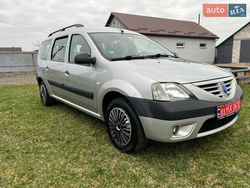 Седан Dacia Logan 2009 в Луцке фото 6 Седан Dacia Logan 2009 в Луцке