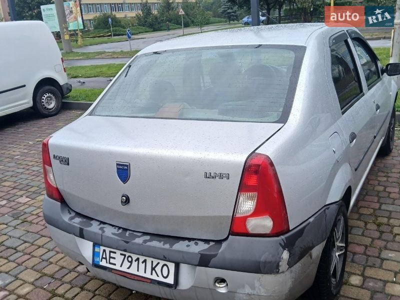 Седан Dacia Logan 2007 в Дніпрі