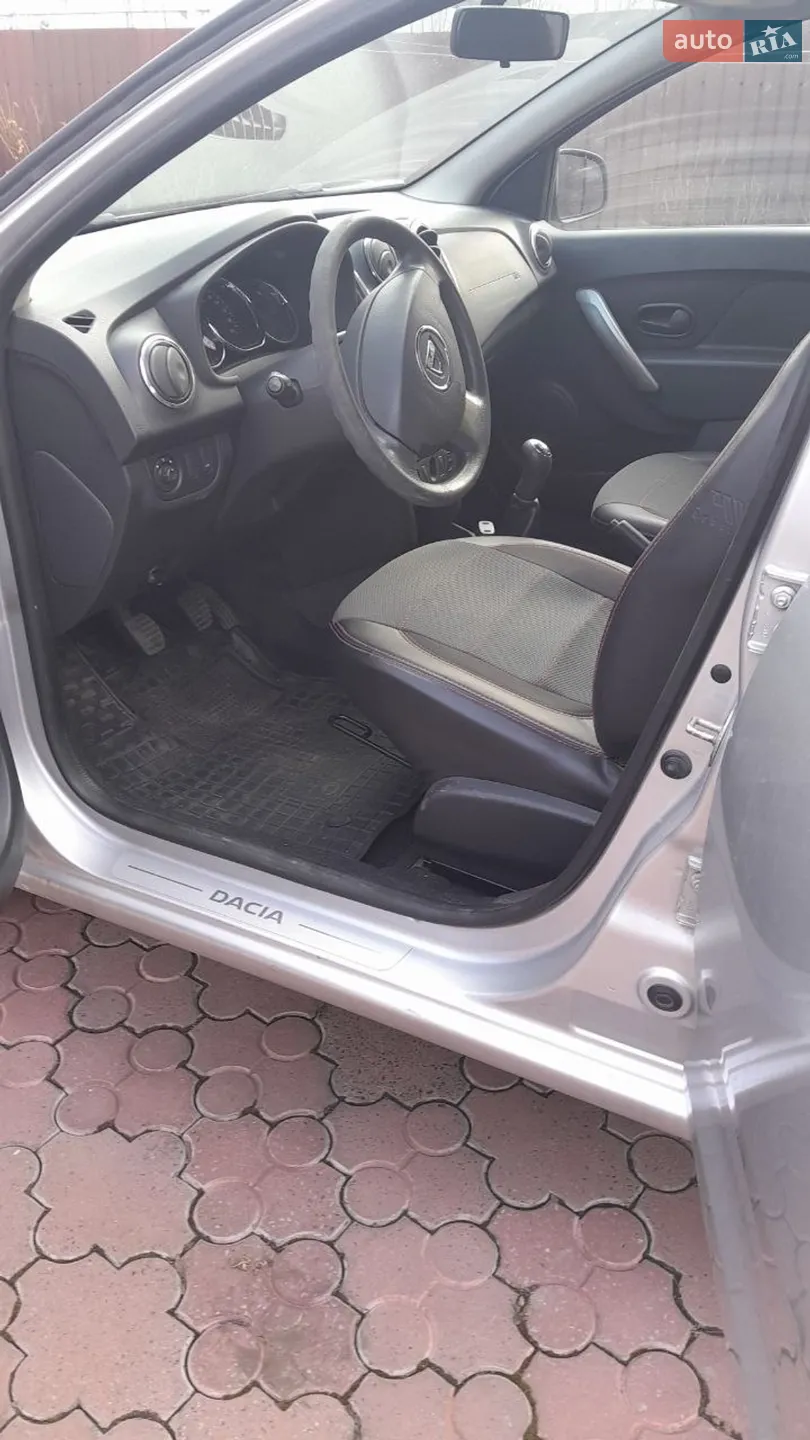 2016 Dacia Logan - мініатюра 8