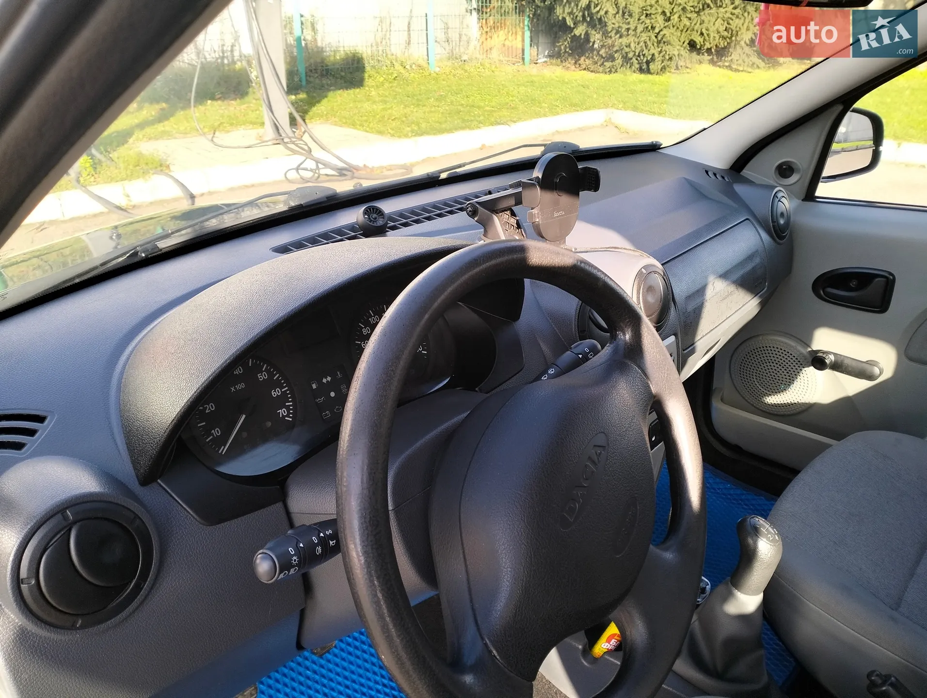 2010 Dacia Logan - мініатюра 3