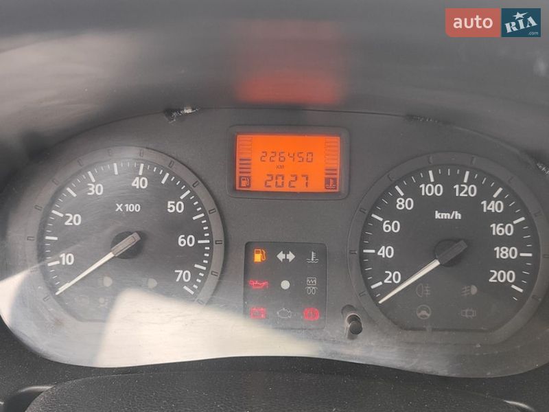 Седан Dacia Logan 2006 в Харкові фото 5 Седан Dacia Logan 2006 в Харкові