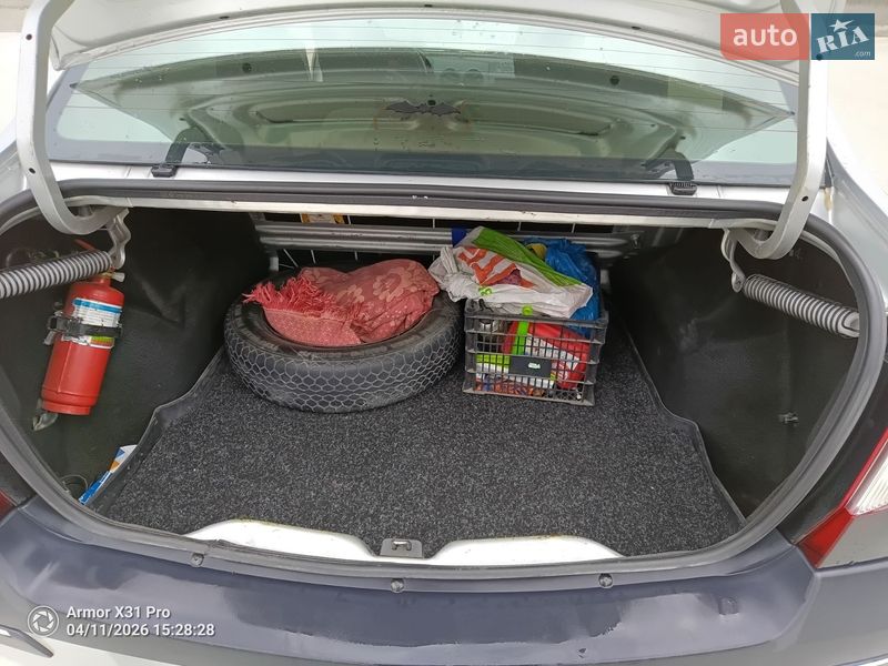 Седан Dacia Logan 2007 в Кам'янець-Подільському фото 5 Седан Dacia Logan 2007 в Кам'янець-Подільському