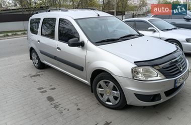 Седан Dacia Logan 2009 в Днепре