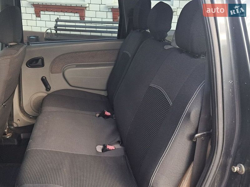 Седан Dacia Logan 2007 в Виннице