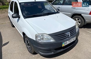 Седан Dacia Logan 2008 в Києві