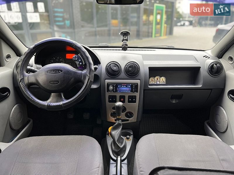 Седан Dacia Logan 2006 в Ивано-Франковске