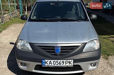 Седан Dacia Logan 2007 в Киеве
