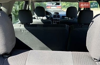 Седан Dacia Logan 2007 в Киеве
