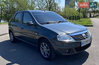 Седан Dacia Logan 2008 в Кривому Розі