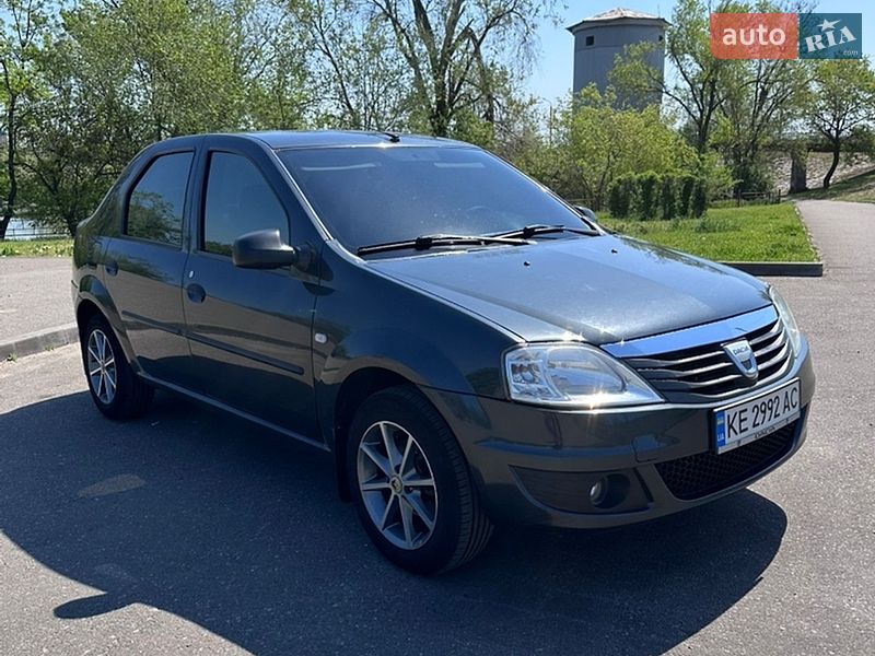 Седан Dacia Logan 2008 в Кривом Роге