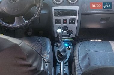 Седан Dacia Logan 2008 в Тальном фото 6 Седан Dacia Logan 2008 в Тальном