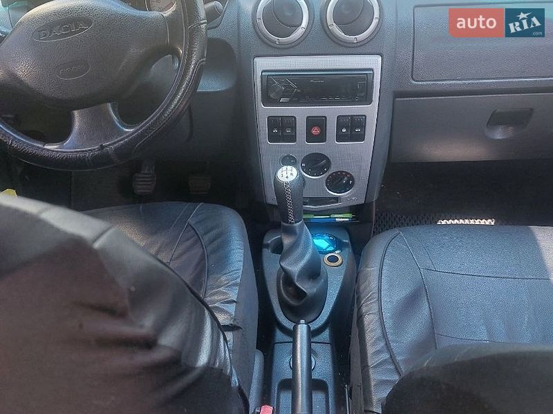 Седан Dacia Logan 2008 в Тальном фото 6 Седан Dacia Logan 2008 в Тальном