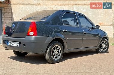 Седан Dacia Logan 2006 в Киеве