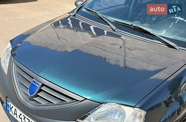 Седан Dacia Logan 2006 в Киеве