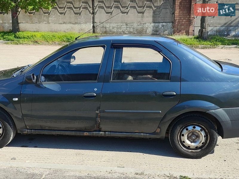 Седан Dacia Logan 2007 в Днепре