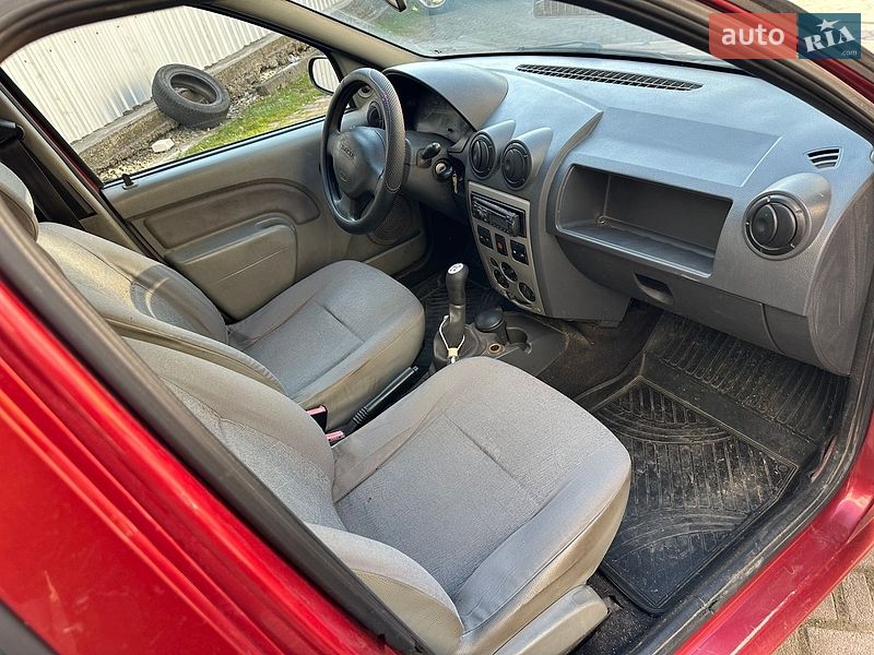 Седан Dacia Logan 2008 в Ивано-Франковске