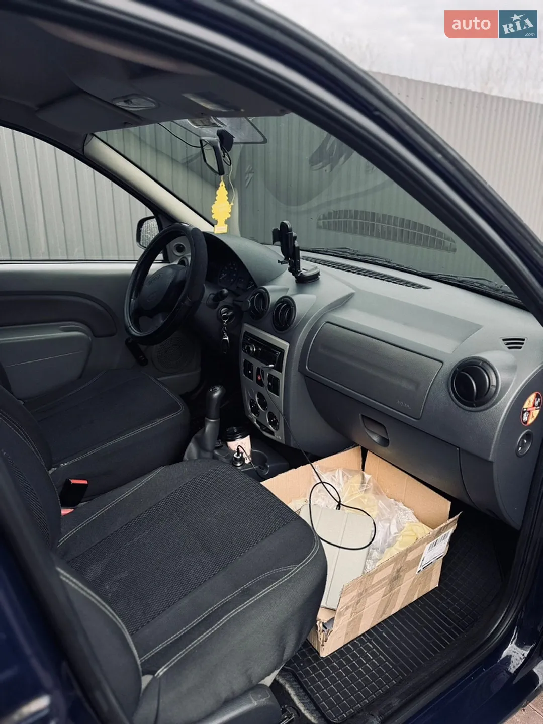 2011 Dacia Logan - мініатюра 8