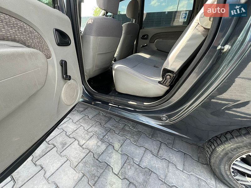 Седан Dacia Logan 2008 в Каменец-Подольском