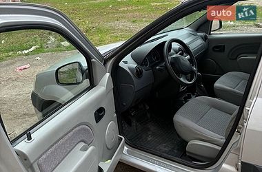 Седан Dacia Logan 2007 в Тернополе