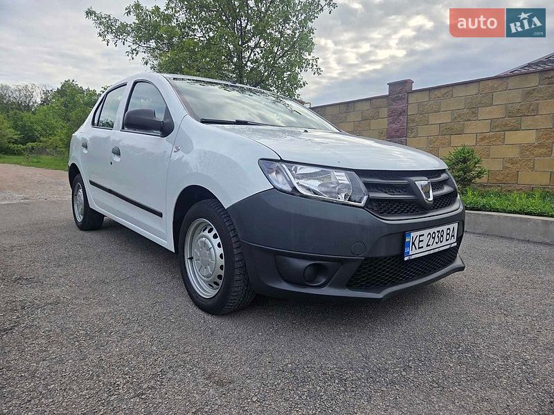 Седан Dacia Logan 2015 в Каменском
