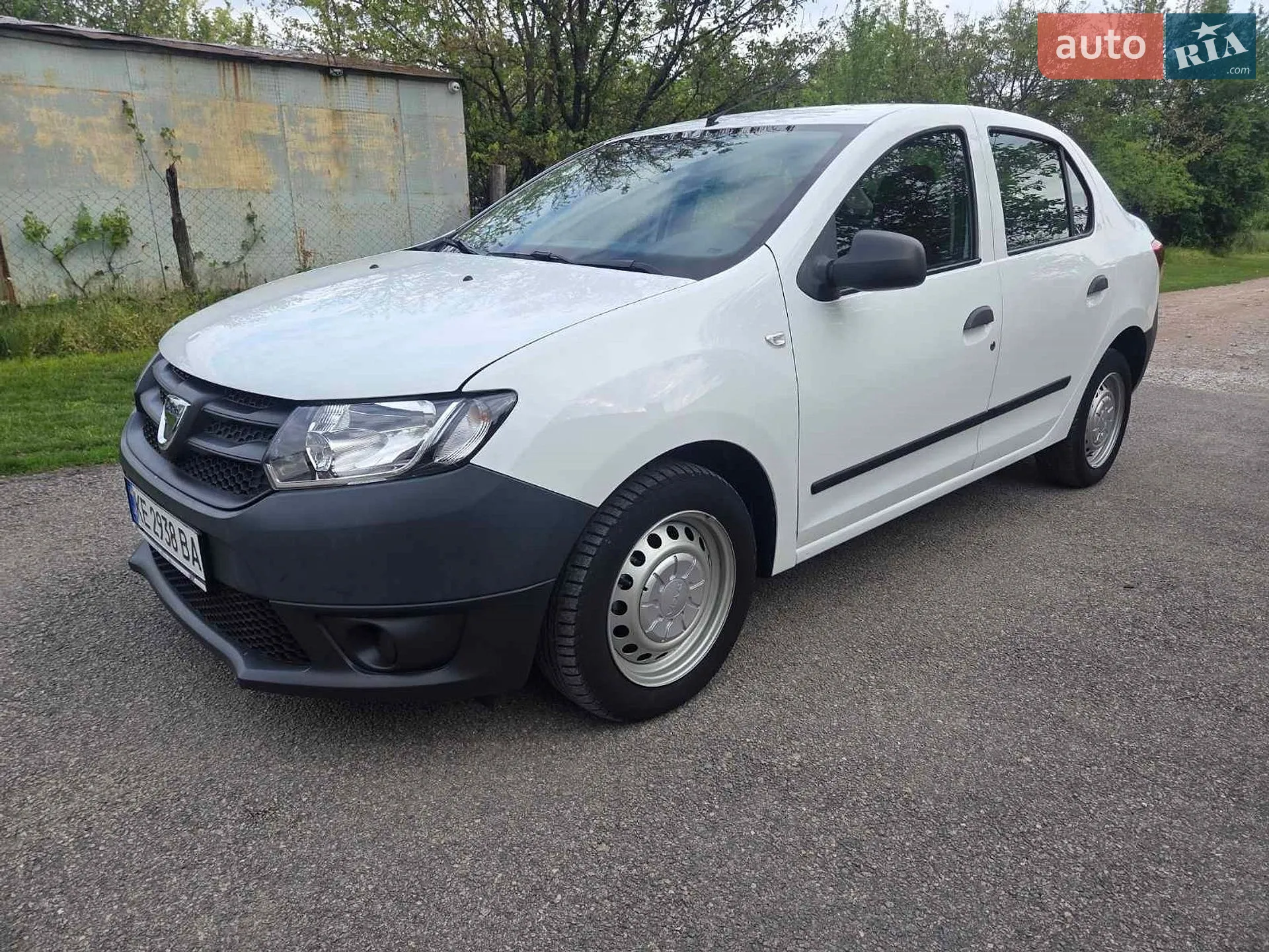 2015 Dacia Logan - мініатюра 5