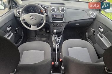 Седан Dacia Logan 2015 в Каменском