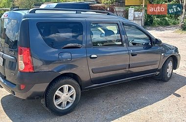 Седан Dacia Logan 2008 в Николаеве