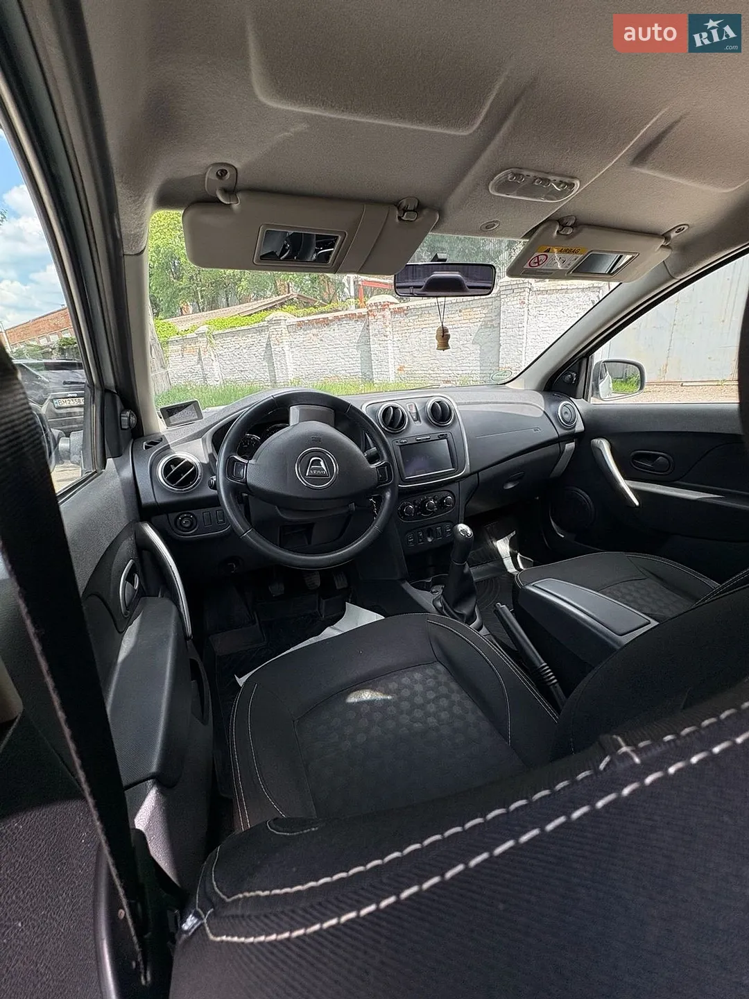 2013 Dacia Logan - мініатюра 16