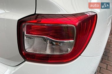 Седан Dacia Logan 2015 в Белой Церкви
