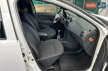 Седан Dacia Logan 2015 в Белой Церкви