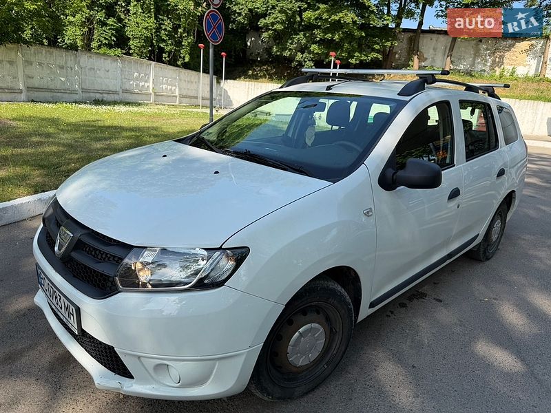Седан Dacia Logan 2014 в Львове