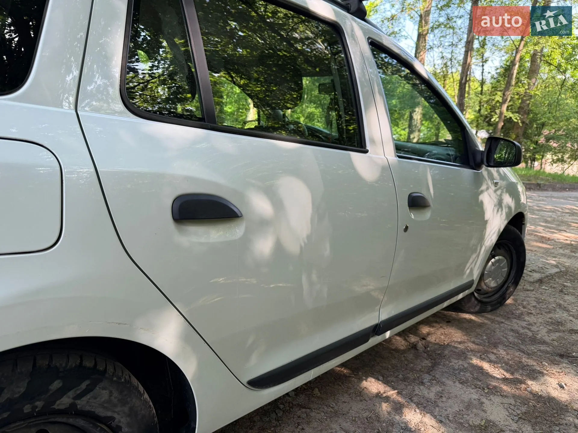 2014 Dacia Logan - мініатюра 27